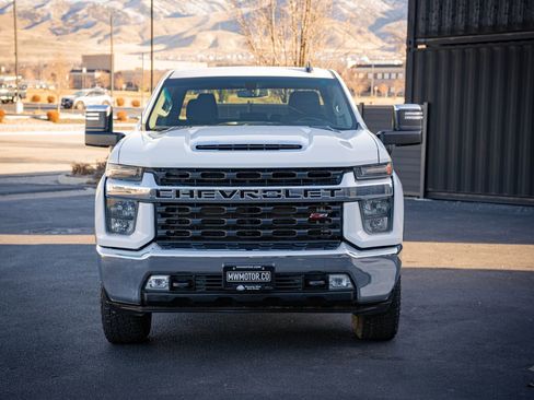 Used 2023 Chevrolet Silverado 2500 LT w/ Convenience Package image 2