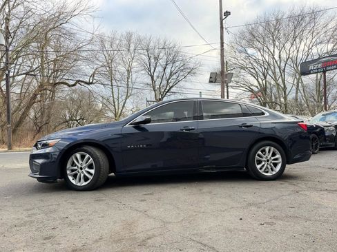 Used 2016 Chevrolet Malibu LT image 4