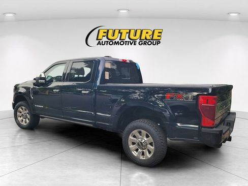 Used 2021 Ford F250 Platinum w/ FX4 Off-Road Package AWD/4WD image 4