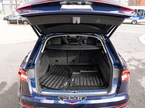 Used 2021 Audi Q8 Premium Plus w/ Premium Plus Package image 50