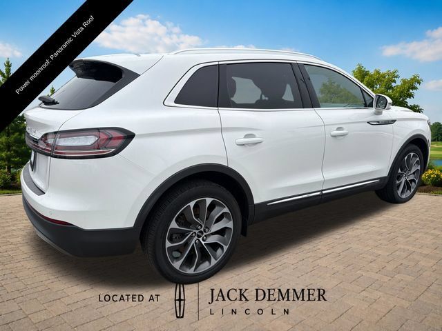 Certified 2023 Lincoln Nautilus Reserve AWD/4WD image 7