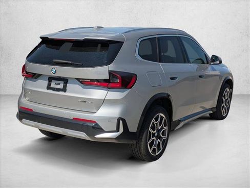New 2026 BMW X1 xDrive28i AWD/4WD image 2