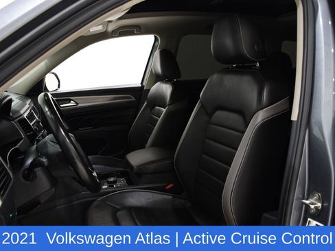 Used 2021 Volkswagen Atlas SEL Premium image 22