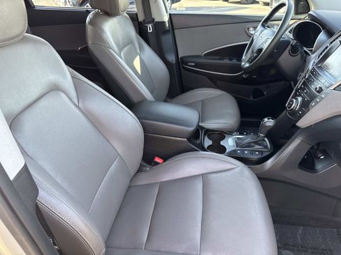 Used 2019 Hyundai Santa Fe XL image 28