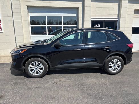 Used 2022 Ford Escape S AWD/4WD image 6