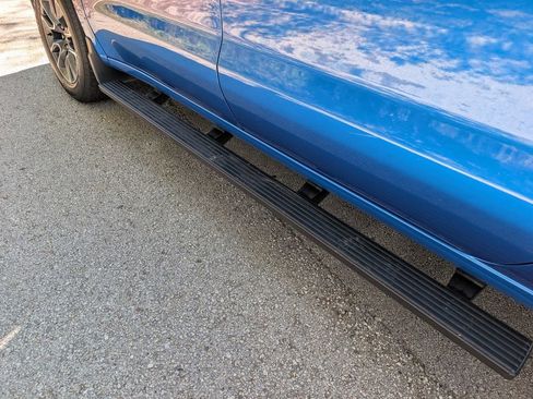 Used 2022 Chevrolet Silverado 1500 LT RWD image 10