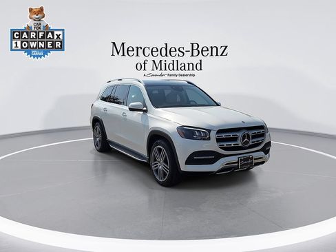 Used 2022 Mercedes-Benz GLS 450 4MATIC image 2