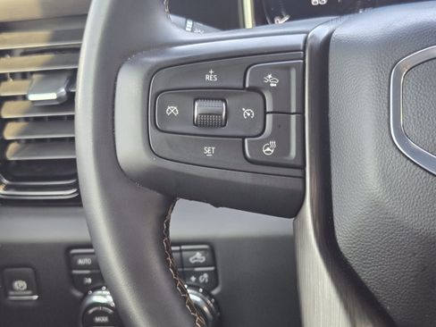 Used 2024 GMC Sierra 2500 AT4 w/ AT4 Premium Plus Package AWD/4WD image 25