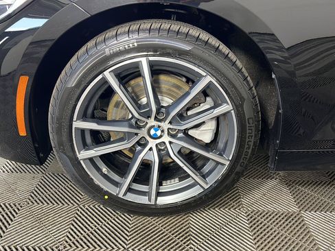 Used 2019 BMW 330i xDrive Sedan w/ Convenience Package AWD/4WD image 15