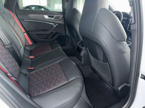 Used 2025 Audi RS 6 performance image 10