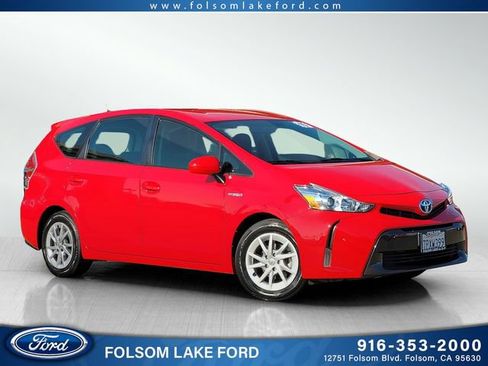 Used 2015 Toyota Prius V Three image 1