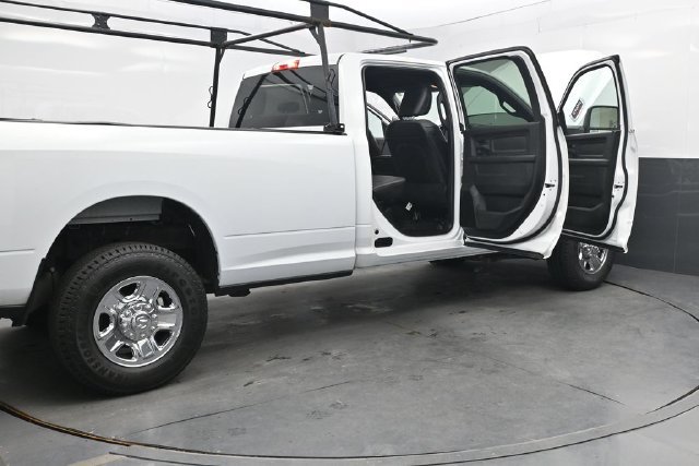 Used 2024 RAM 2500 Tradesman w/ Chrome Appearance Group AWD/4WD image 50