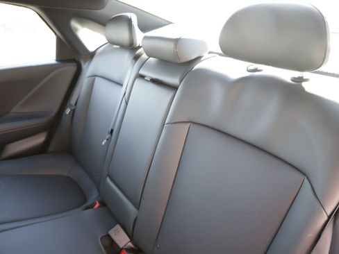 New 2025 Hyundai Ioniq 6 Limited image 17