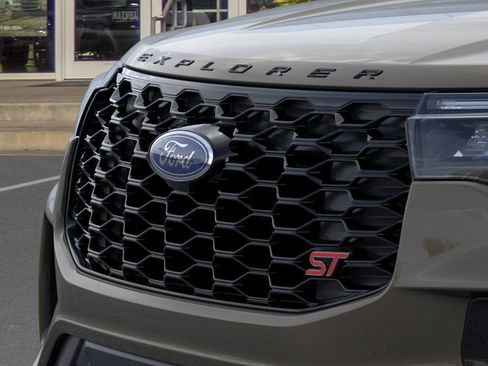 New 2026 Ford Explorer ST AWD/4WD image 30