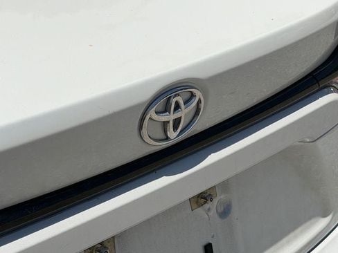 Used 2025 Toyota Corolla LE FWD image 9