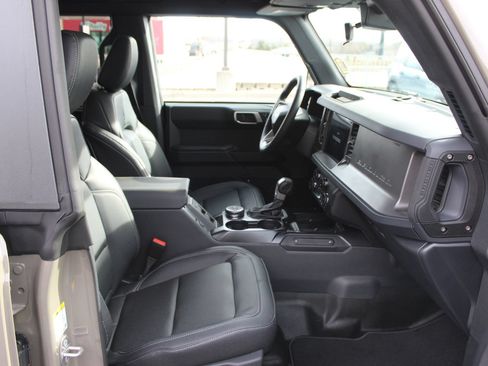 New 2025 Ford Bronco Big Bend AWD/4WD image 13