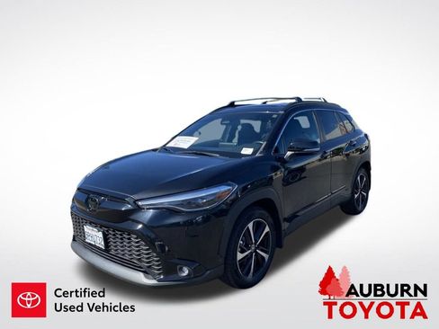 Certified 2023 Toyota Corolla Cross AWD Hybrid w/ Convenience Package image 4