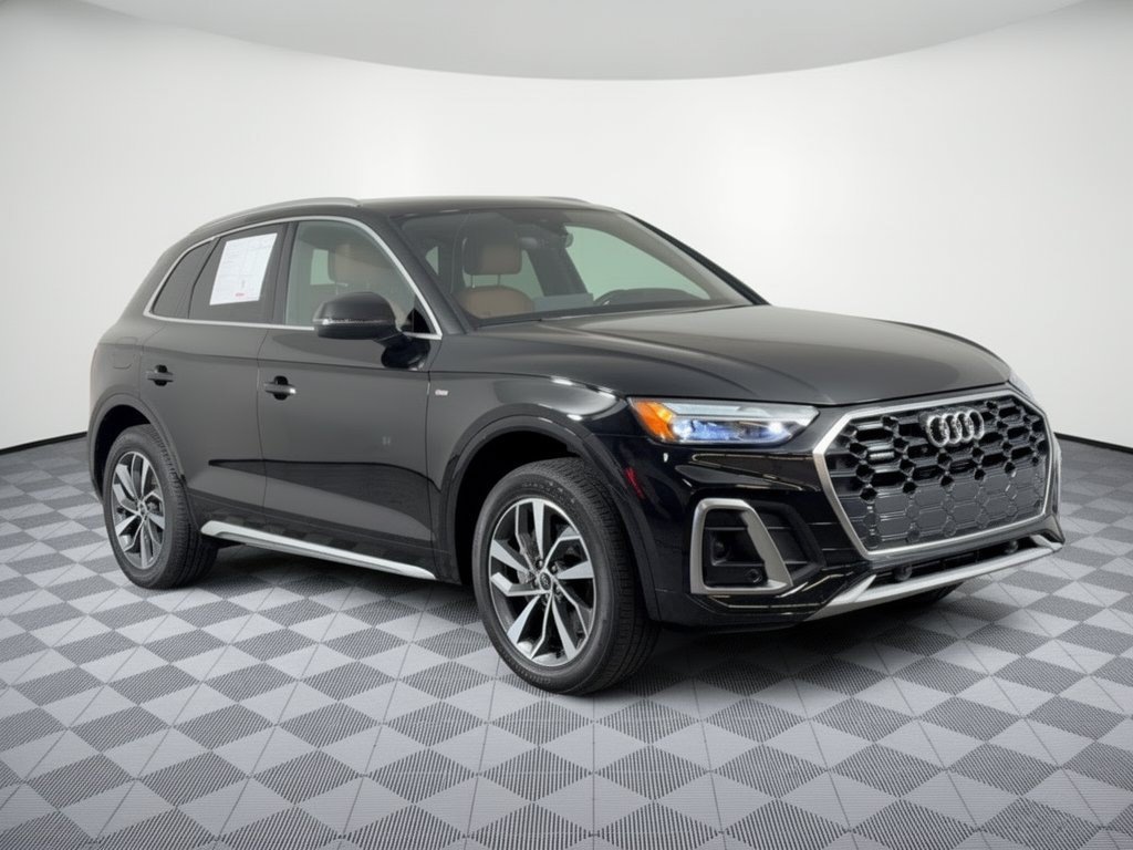 Certified 2023 Audi Q5 2.0T Premium w/ Convenience Package AWD/4WD image 7