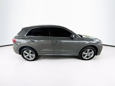 Used 2020 Audi Q3 2.0T Premium Plus w/ Premium Plus Package AWD/4WD image 10