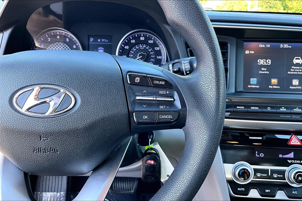 Used 2020 Hyundai Elantra SEL FWD image 14