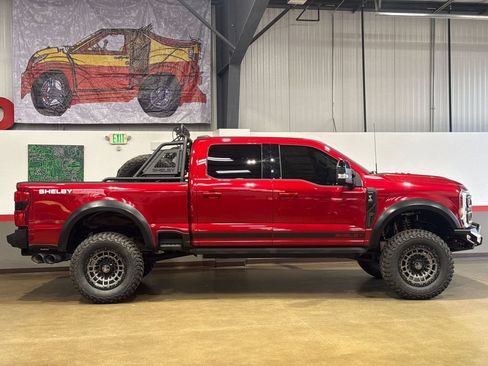 Used 2024 Ford F250 Lariat w/ Lariat Ultimate Package AWD/4WD image 3