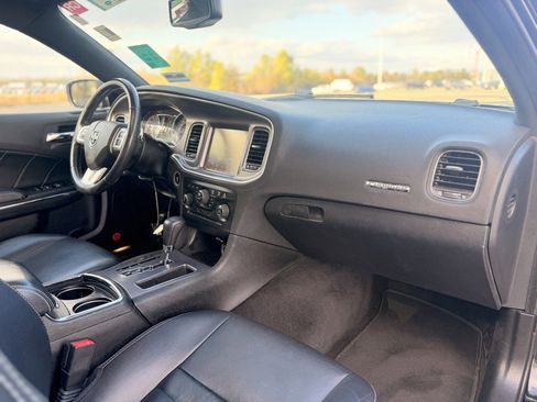 Used 2014 Dodge Charger R/T image 10
