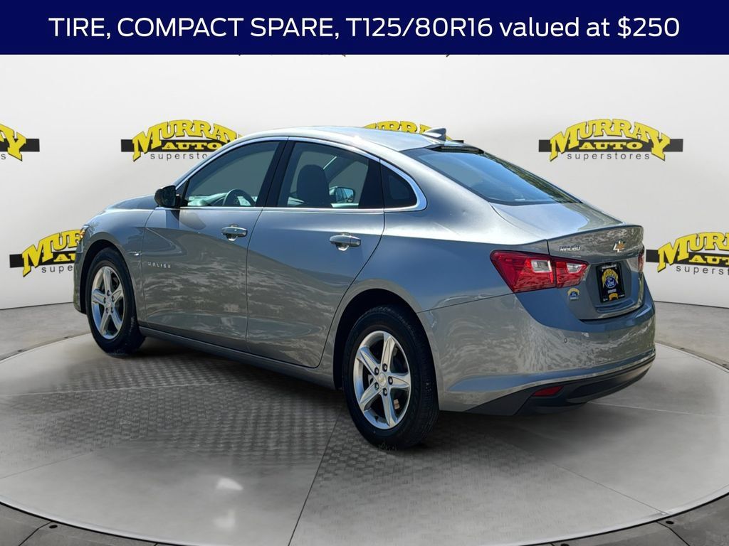 Used 2024 Chevrolet Malibu LT FWD image 4