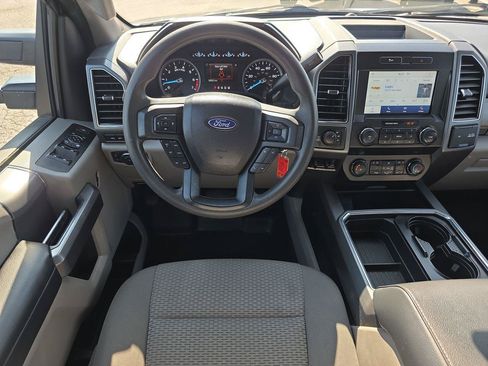 Used 2022 Ford F250 XLT w/ XLT Premium Package AWD/4WD image 6