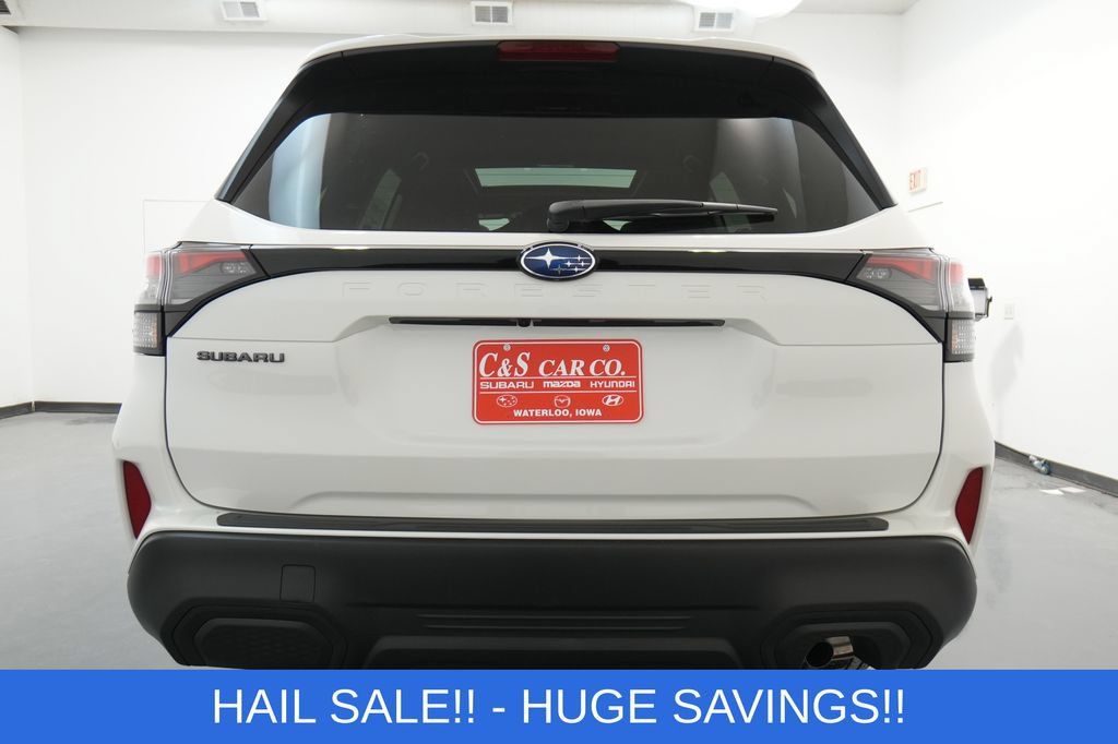 Used 2026 Subaru Forester Premium AWD/4WD image 9