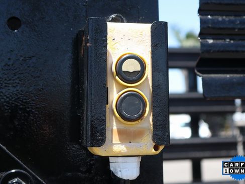 Used 2017 Ford F550 2WD Crew Cab Super Duty image 40