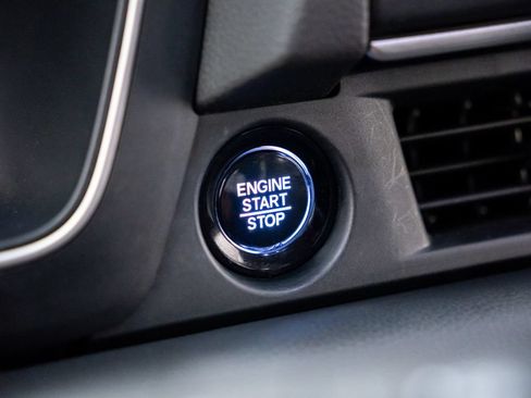 Certified 2023 Honda Pilot EX-L image 19