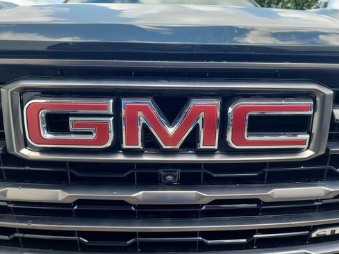 Certified 2025 GMC Yukon XL AT4 Ultimate AWD/4WD image 31