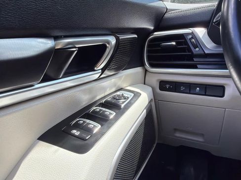 Used 2023 Kia Telluride S w/ S Sunroof Package AWD/4WD image 21