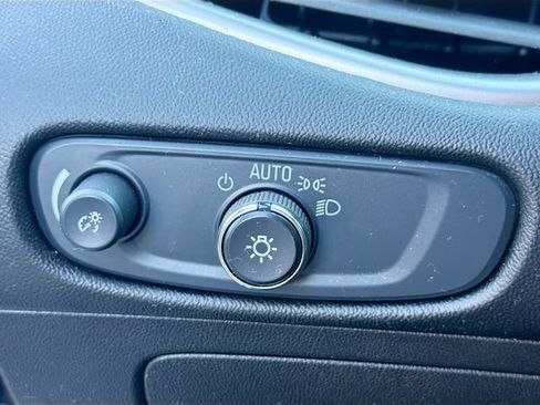 Used 2024 Chevrolet Malibu RS image 30