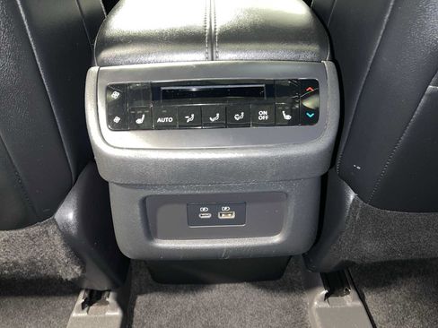 Used 2022 Nissan Pathfinder SL w/ SL Premium Package AWD/4WD image 25