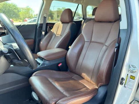 Used 2021 Subaru Outback Touring XT AWD/4WD image 22