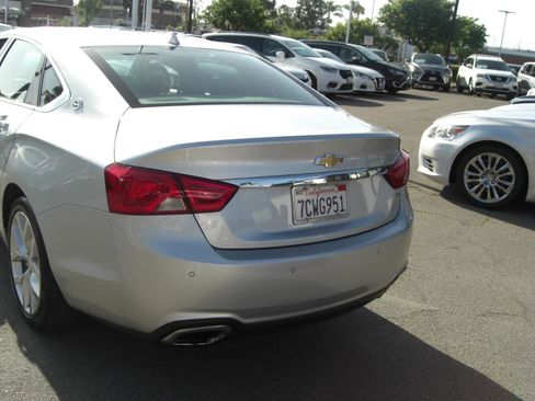 Used 2014 Chevrolet Impala LTZ image 14