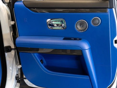 Used 2022 Rolls-Royce Ghost Black Badge image 15