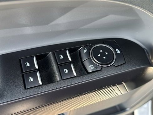 Certified 2025 Ford Maverick XLT w/ XLT Luxury Package image 12