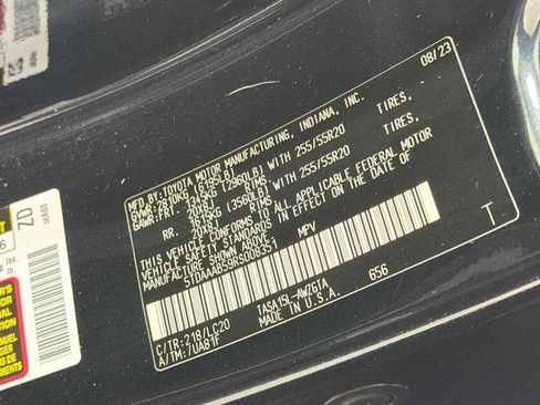 Certified 2024 Toyota Grand Highlander AWD image 11