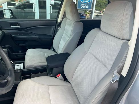 Used 2016 Honda CR-V SE image 12
