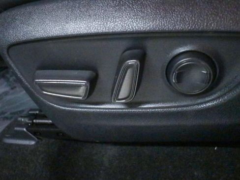 Used 2023 Toyota RAV4 XLE Premium FWD image 13