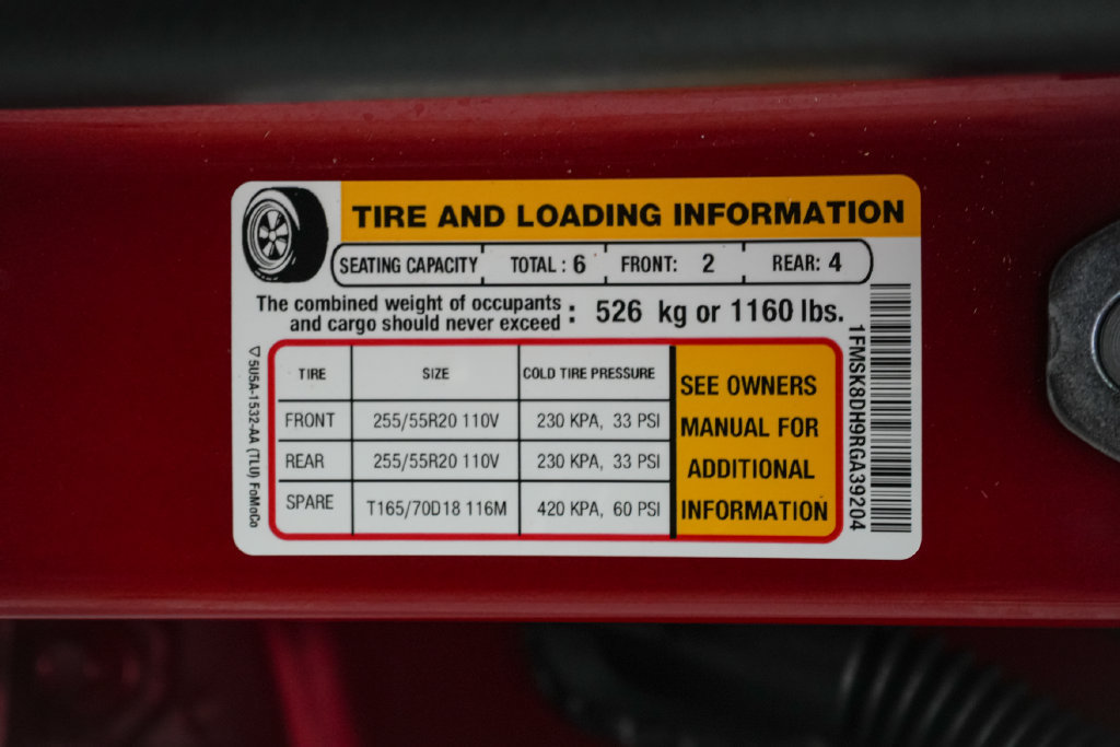 Certified 2024 Ford Explorer XLT w/ Equipment Group 202A AWD/4WD image 24