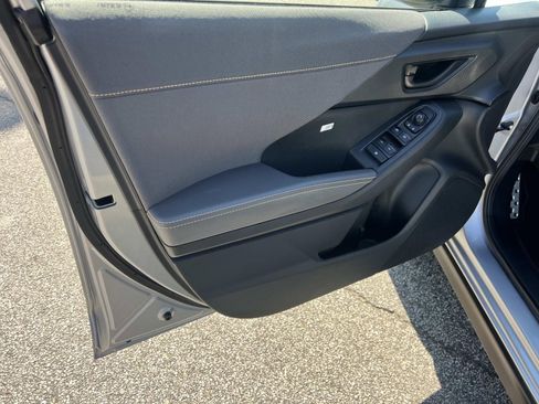 Certified 2025 Subaru Crosstrek 2.5i Sport w/ Crosstrek Mirror Package image 10