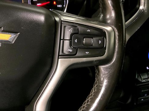 Used 2021 Chevrolet Silverado 1500 LTZ w/ LTZ Convenience Package II AWD/4WD image 25