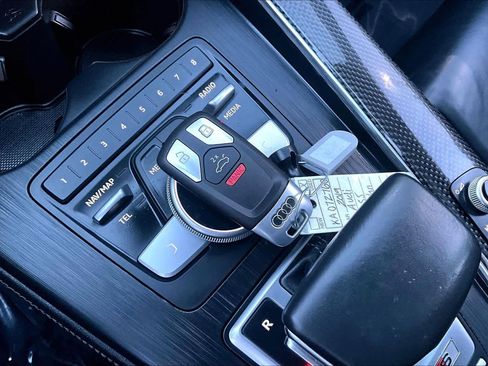 Used 2019 Audi S5 Premium Plus w/ Premium Plus image 13