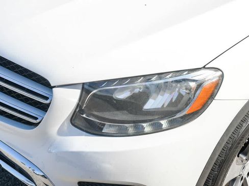 Used 2017 Mercedes-Benz GLC 300 image 5