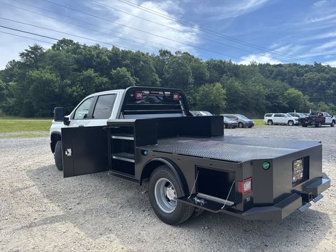 New 2026 Chevrolet Silverado 3500 W/T w/ WT Convenience Package AWD/4WD image 25