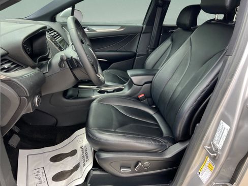Used 2016 Lincoln MKC Premiere FWD image 20