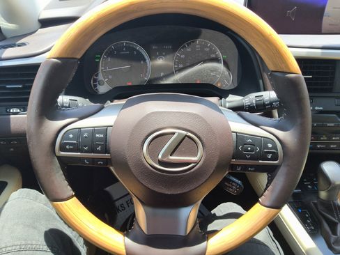 Used 2017 Lexus RX 350 AWD w/ Premium Package image 33